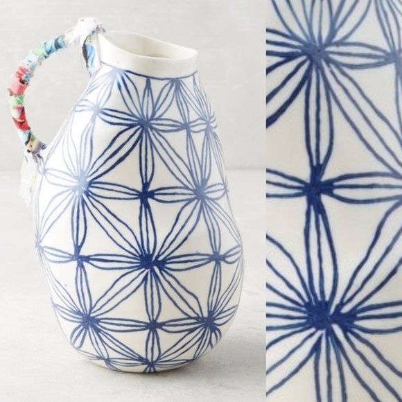 ANTHROPOLOGIE Keramisk Blue Star Patterned Vase - Picture 1 of 8
